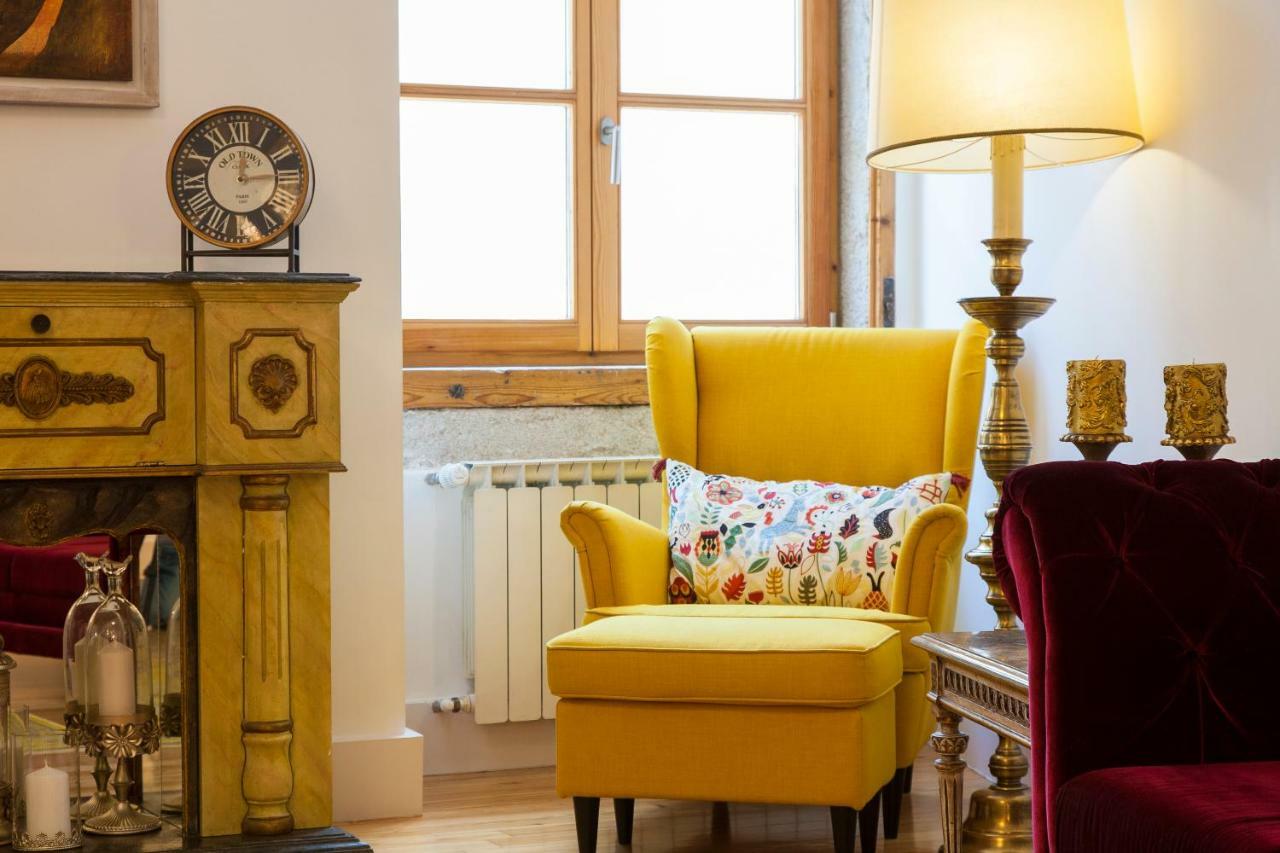 Chiado 4-Bedroom Flat Лиссабон Экстерьер фото